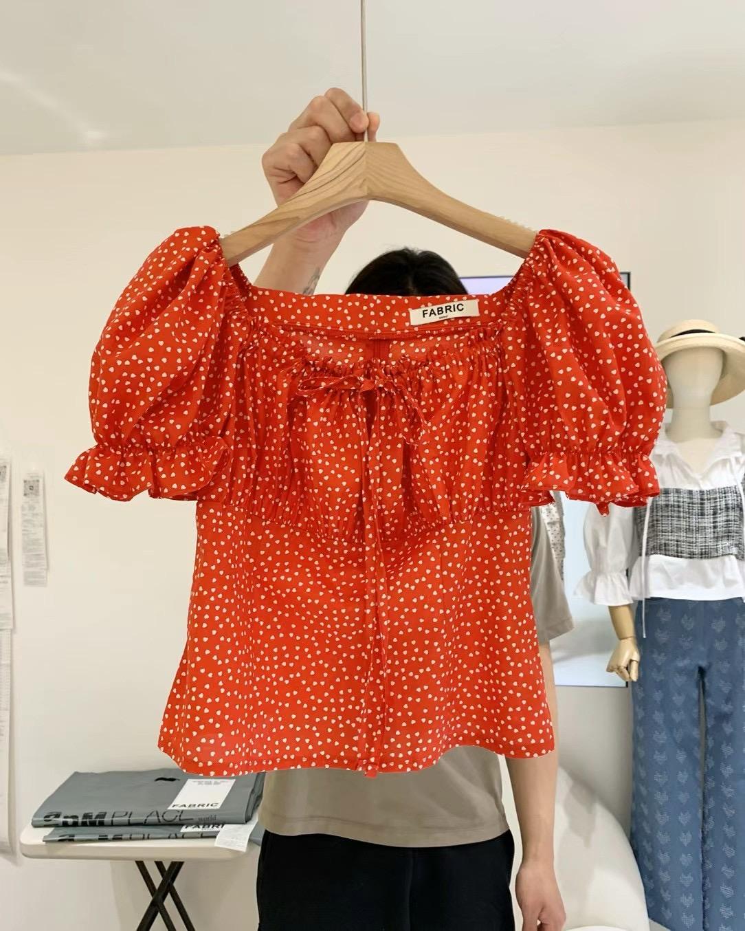 Puff-sleeve Polka dot Blouse Top *3 Colors