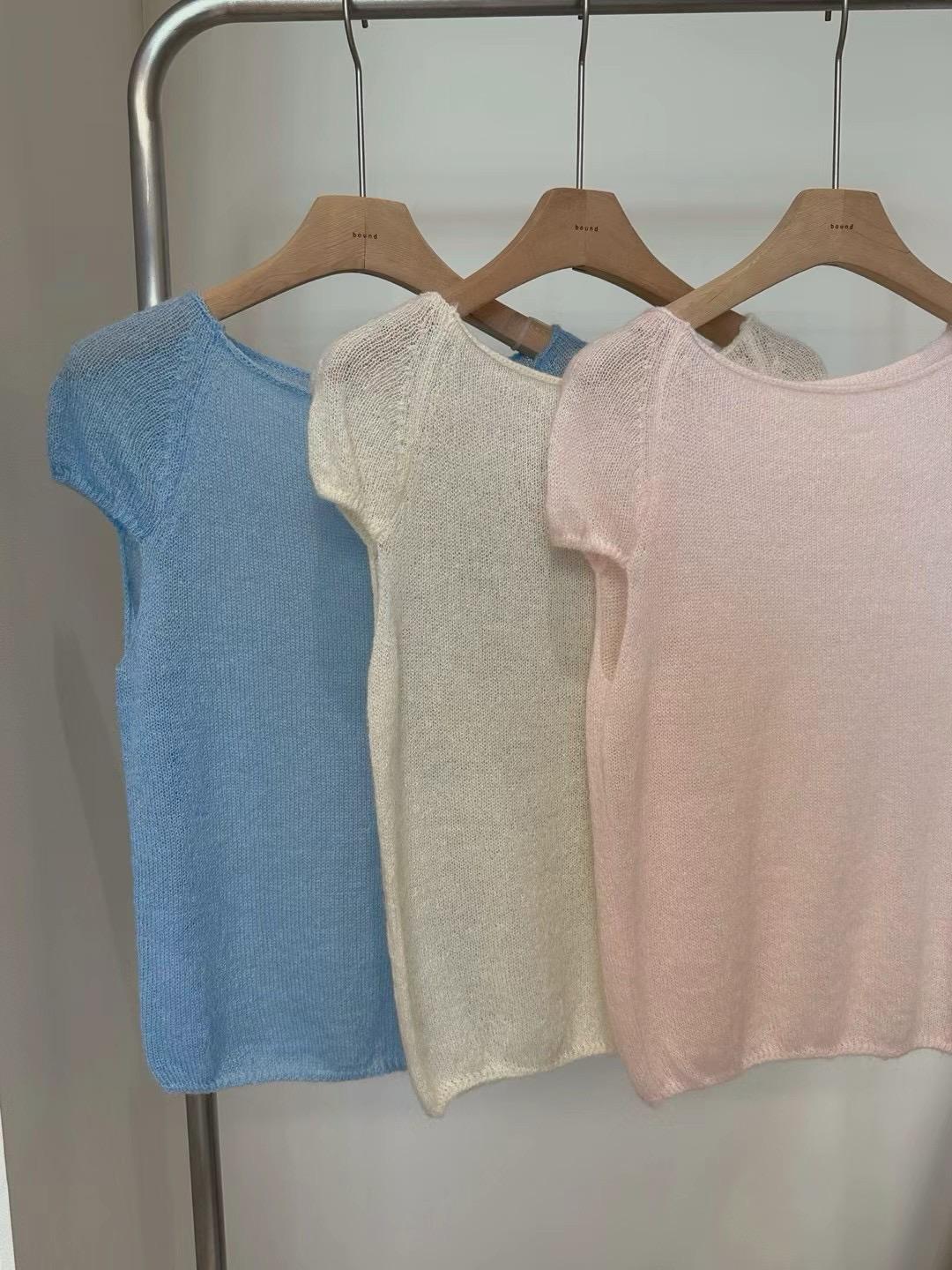 Short Sleeved Knitted Sheer Top *3 Colors