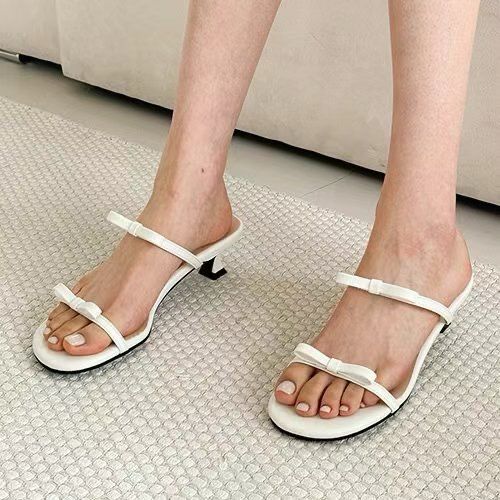 Round-toe Strap Heeled Sandals *4 Colors