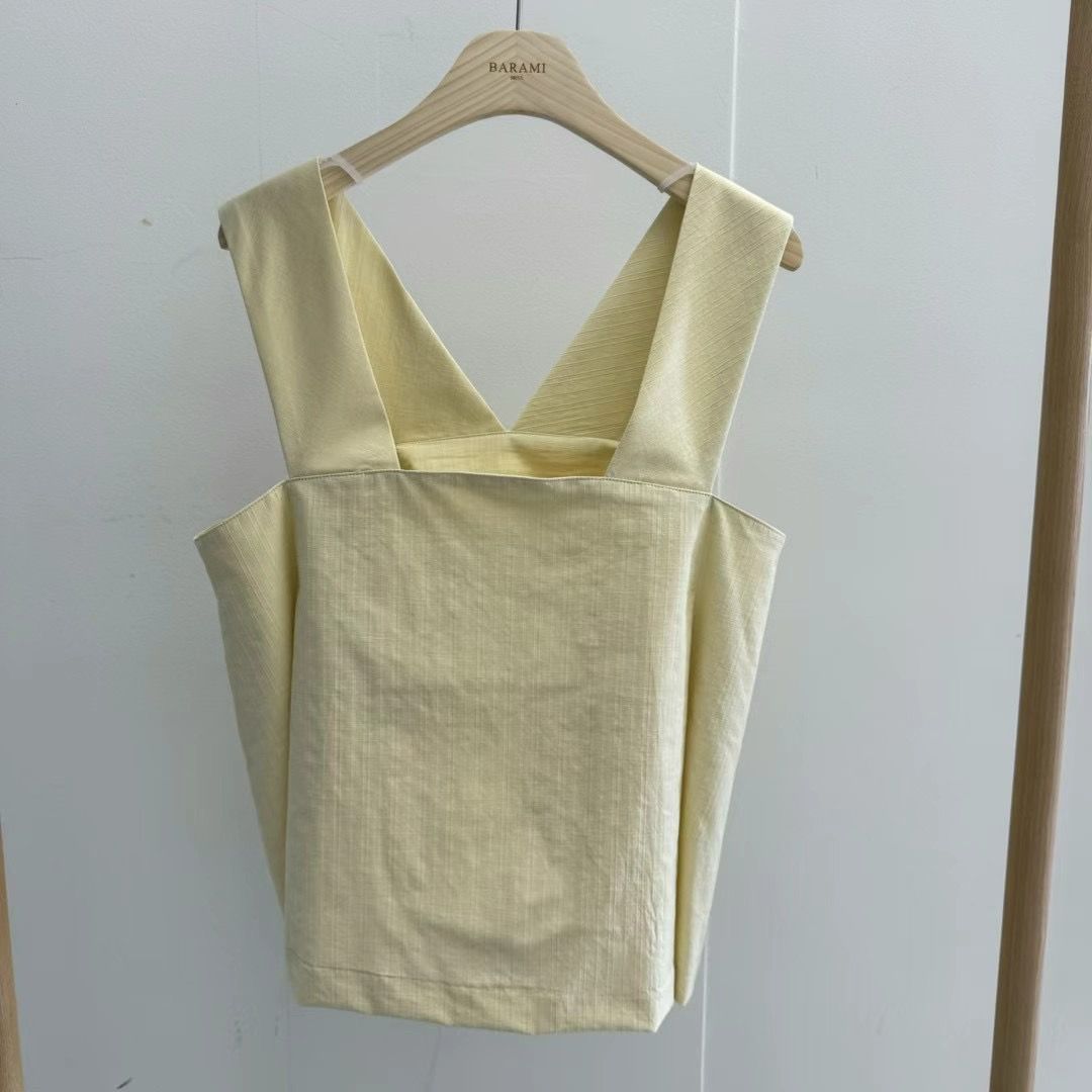 Thick Straps Sleeveless Top *3 Colors