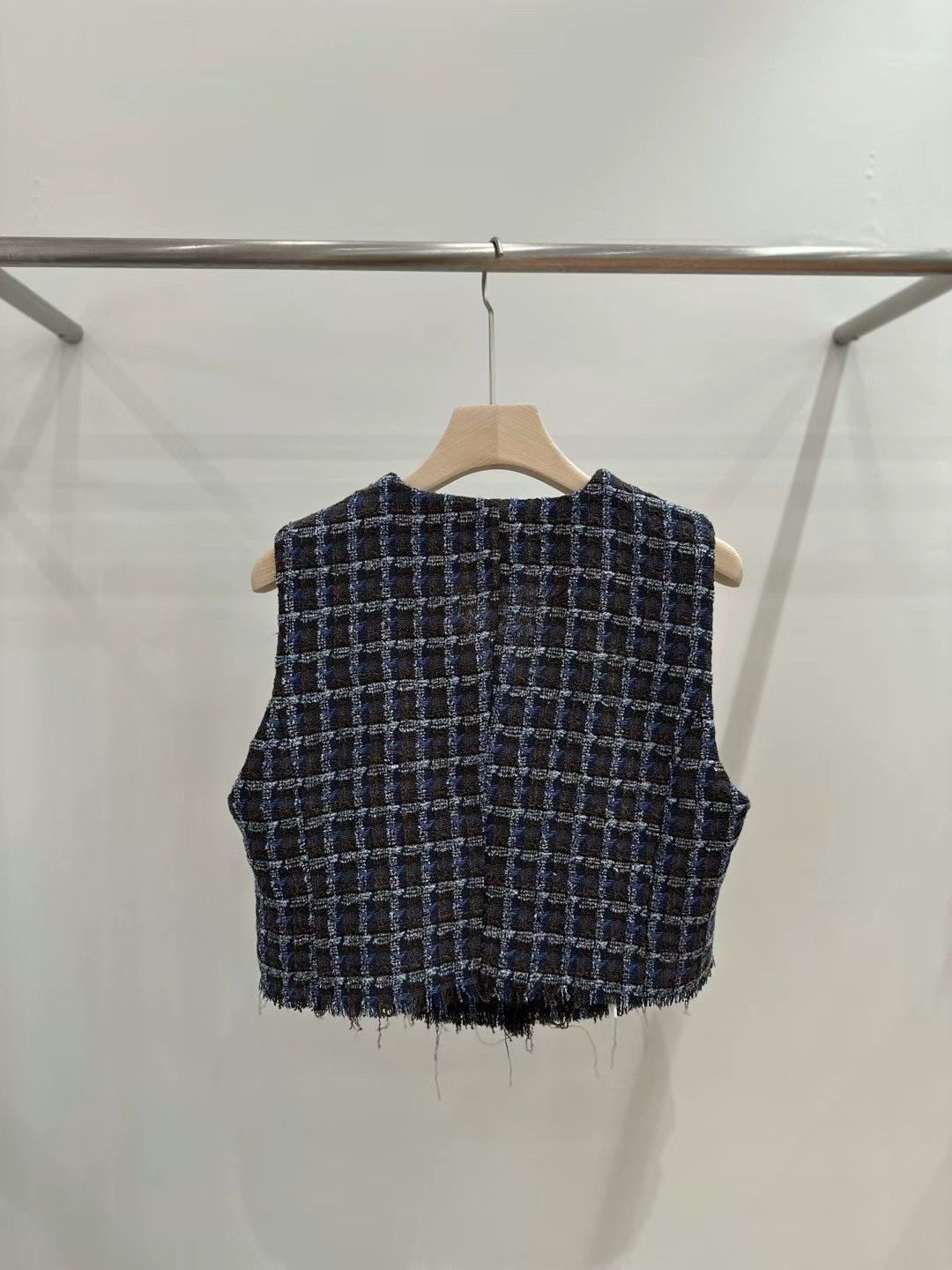 Fringed Plaid Vest *2 Colors