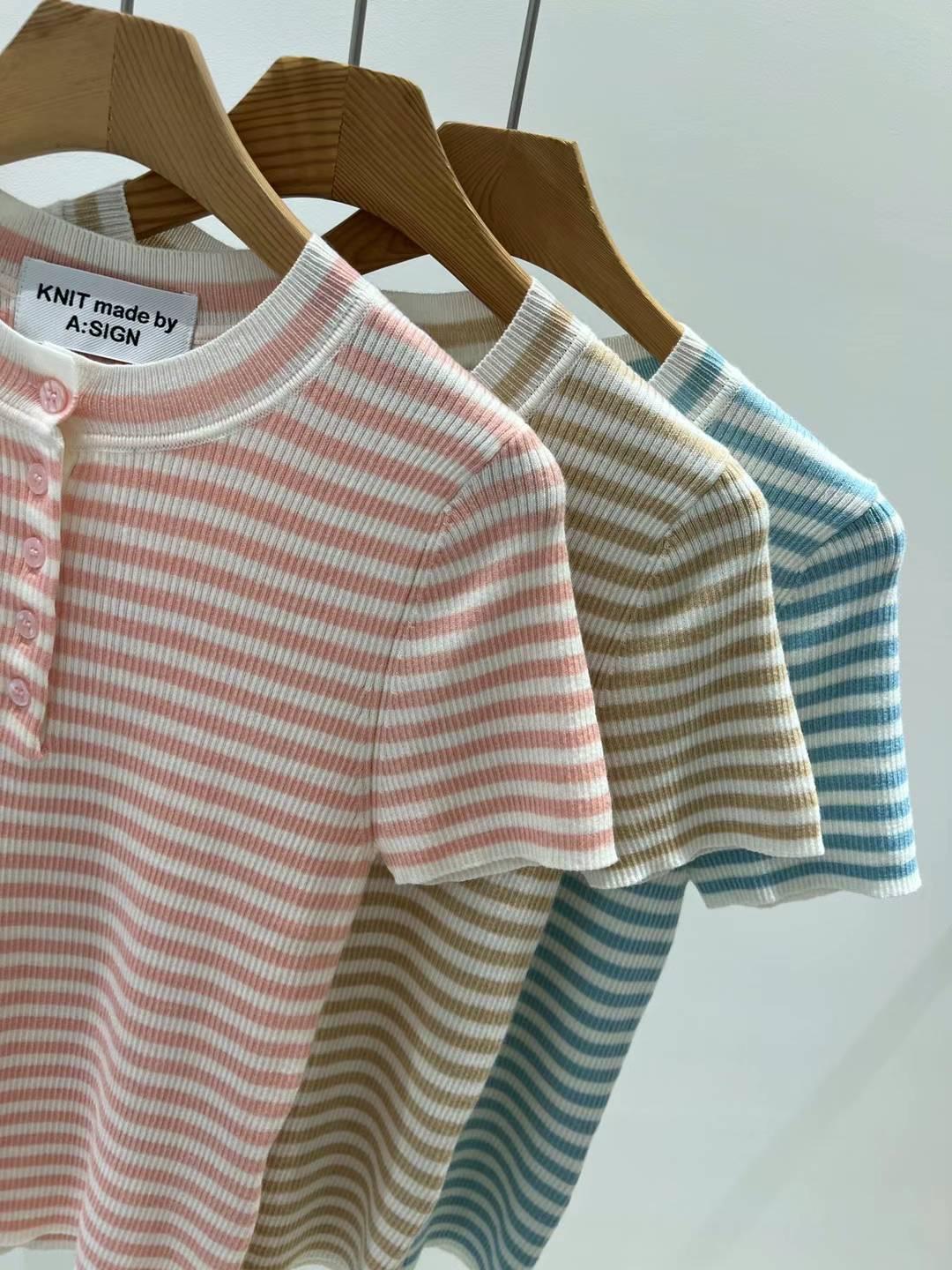 Short Sleeved Striped Knitted Sweater *3 Colors