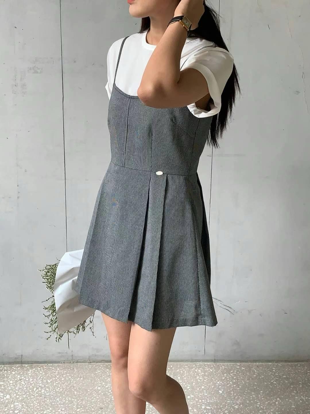 Sleeveless Pleated Dress *2 Colors