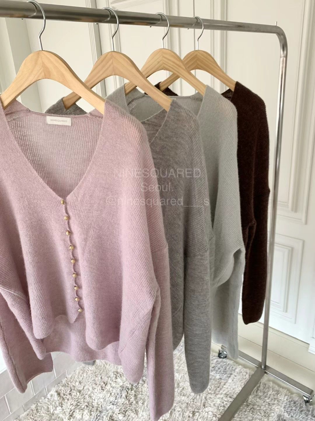 Long Sleeved V-neck Cardigan *4 Colors