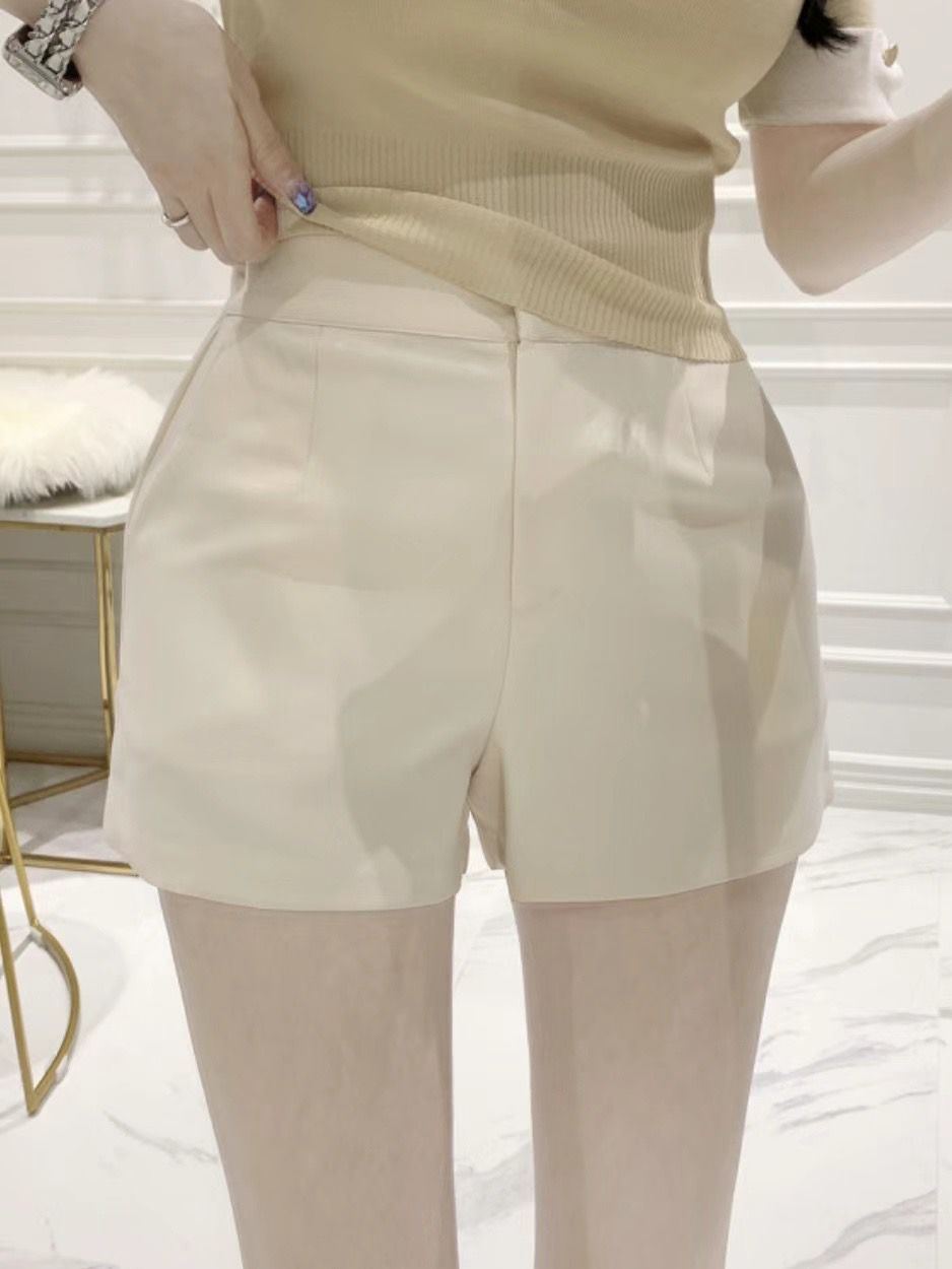 High-waisted Tailored Shorts *3 Colors