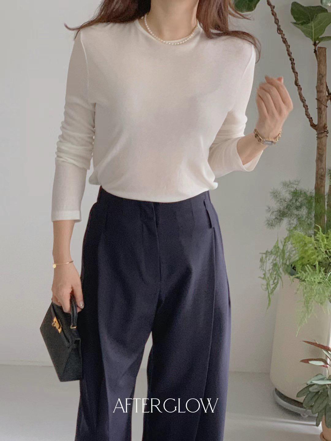 Round Neck Knitted Long Sleeved Thin T-shirt *4 Colors